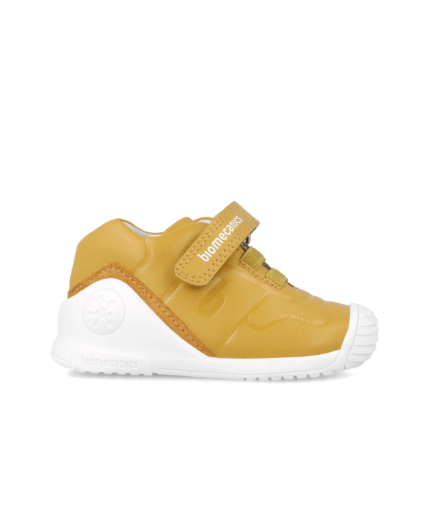 Chaussures de sport Biomecanics en jaune avec bande latérale en croûte de cuir